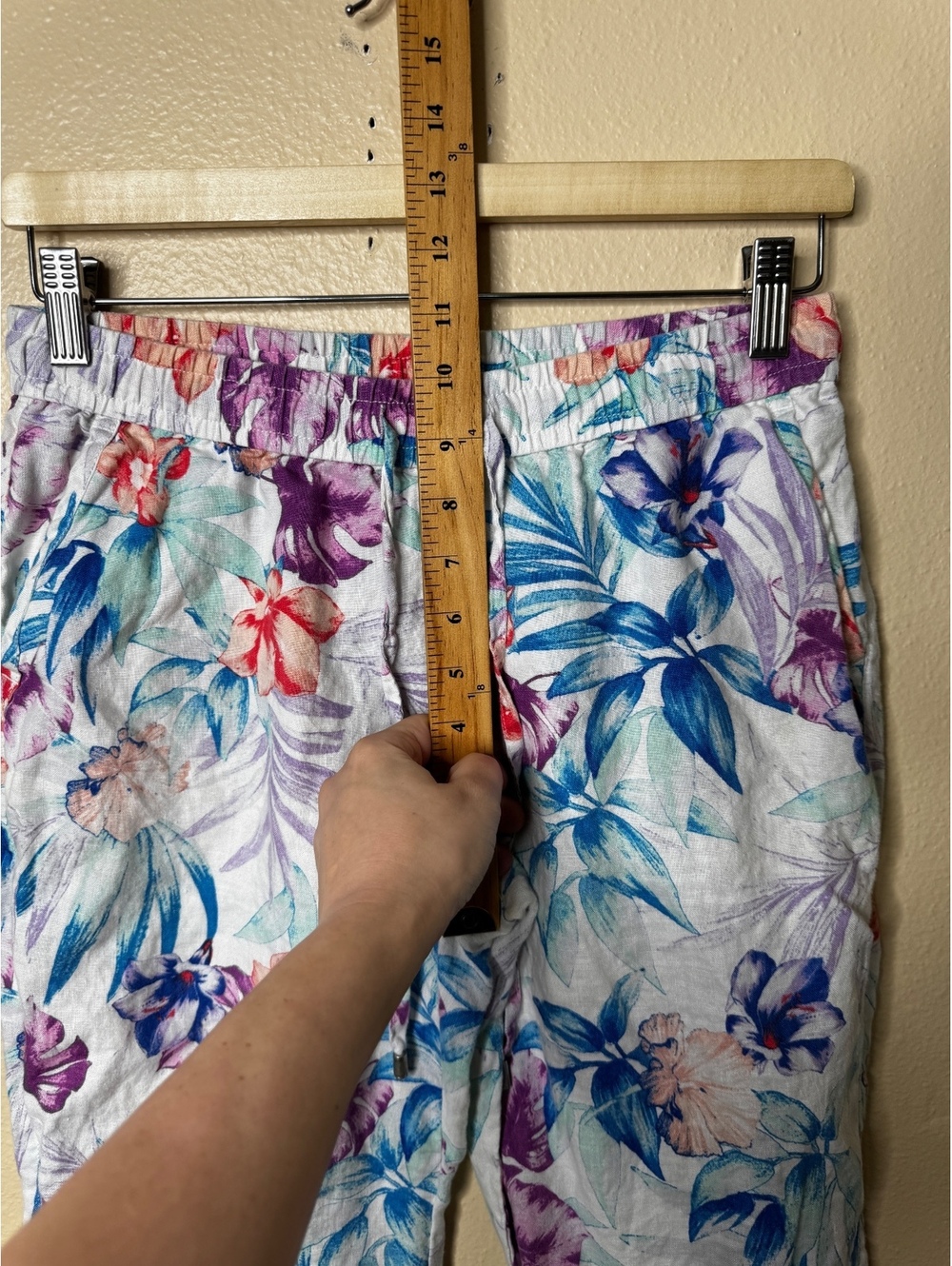 Tommy Bahama Women’s XS 100% Linen Pants Tropical Floral Drawstring Resort - Picture 3 of 7